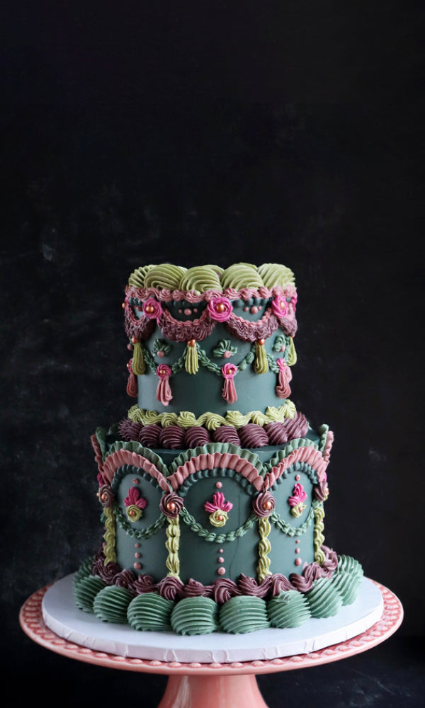 Pink white vintage cake | Vintage cake, Princess birthday cake, Vintage cake  stands
